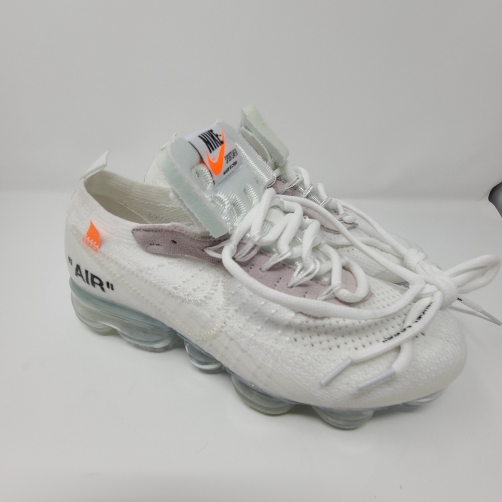 Authentic nike vapor max
